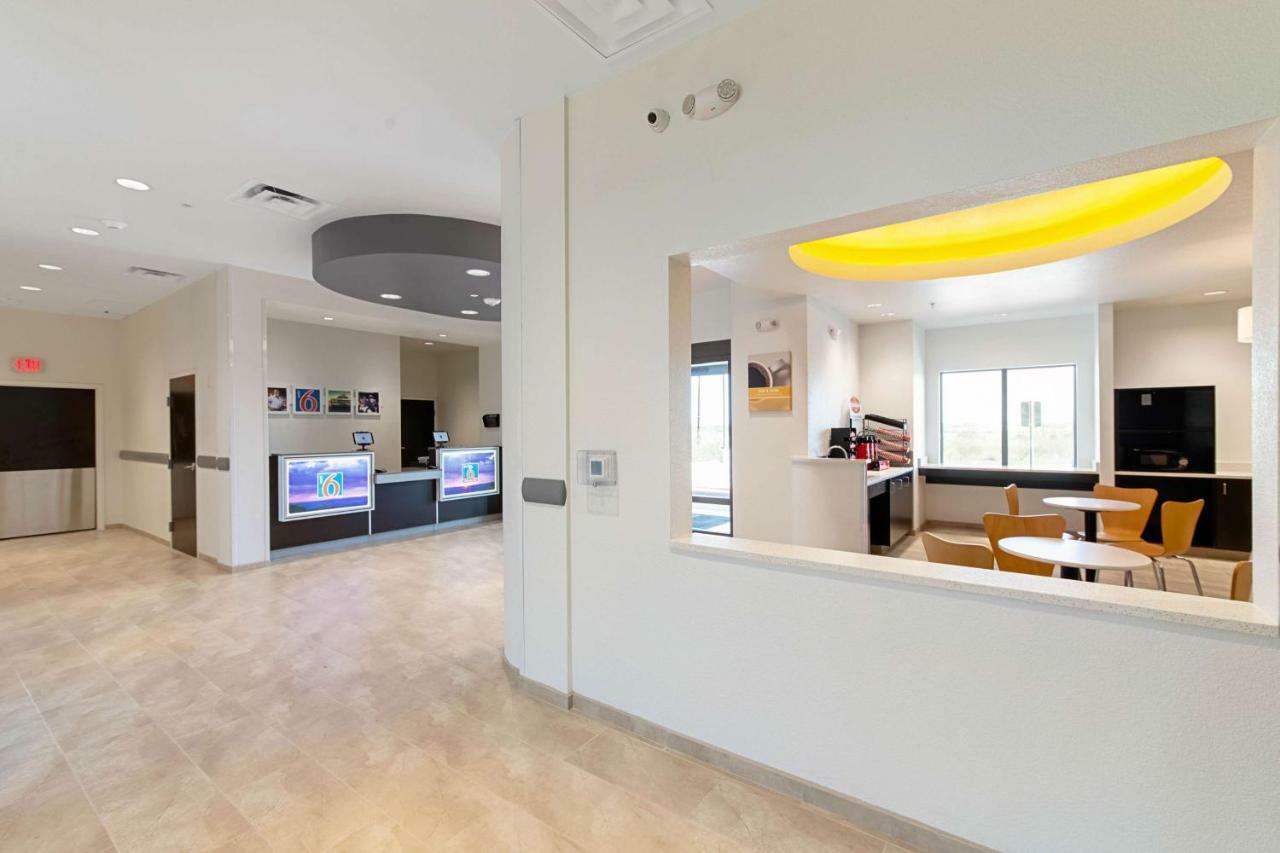 Studio 6 Austin Airport 외부 사진
