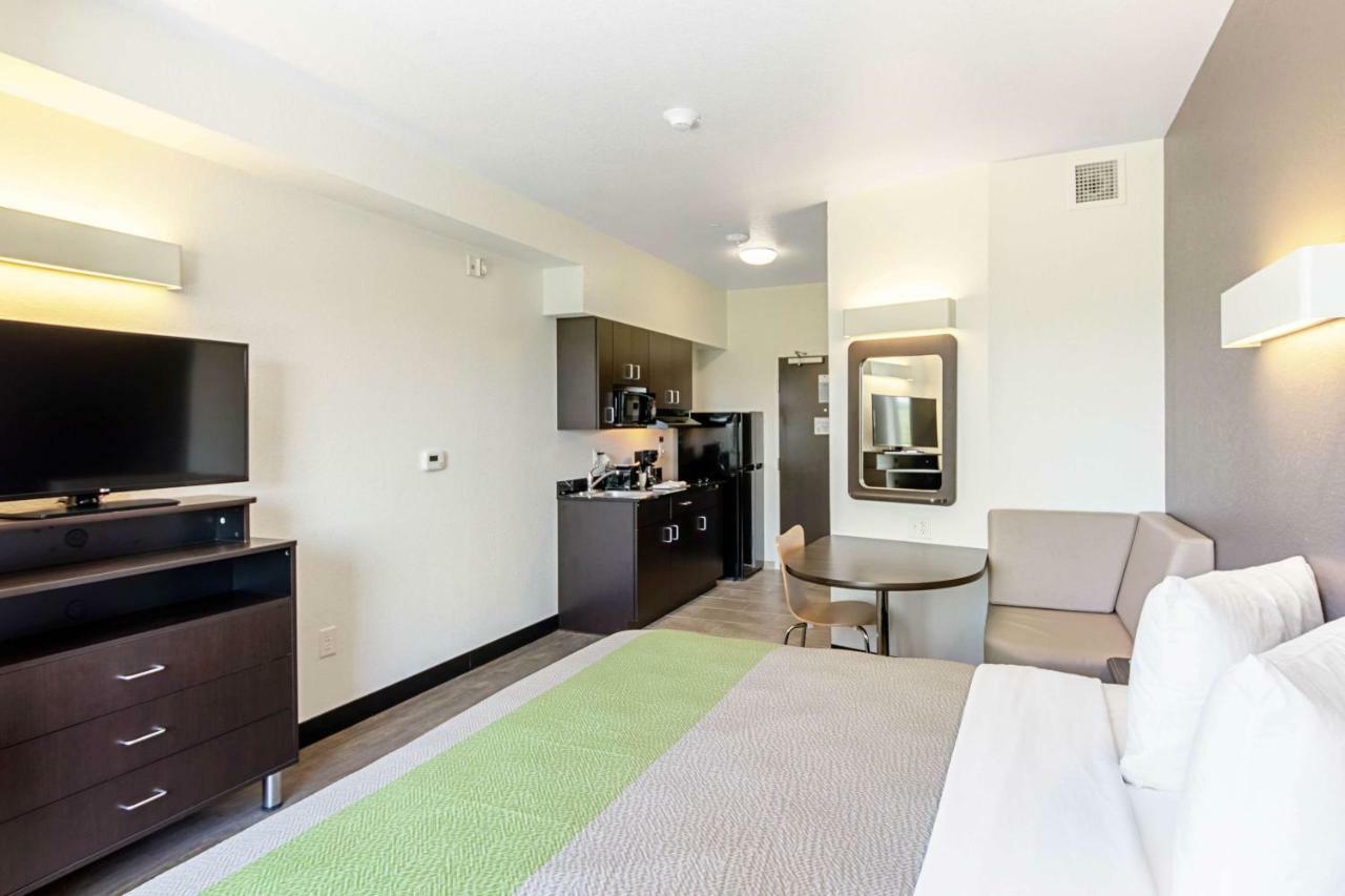 Studio 6 Austin Airport 외부 사진